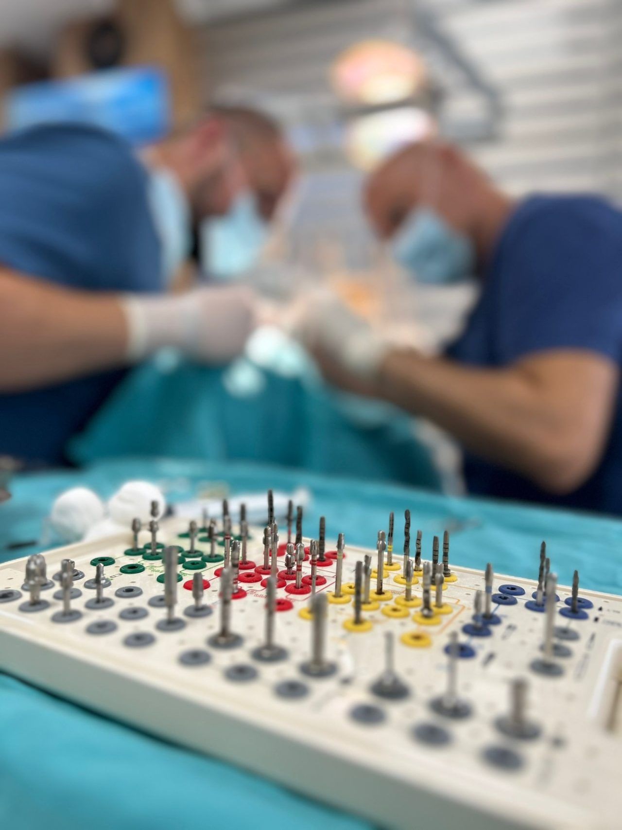 Ugradnja implantata Doboj